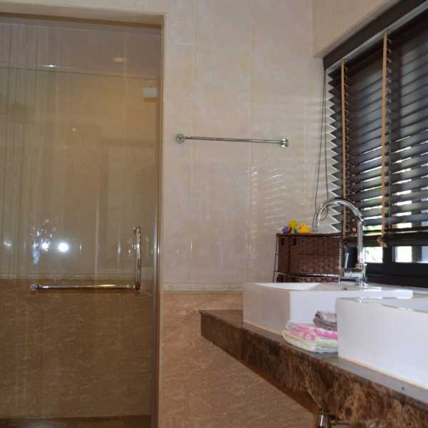 Property image - gallery 10