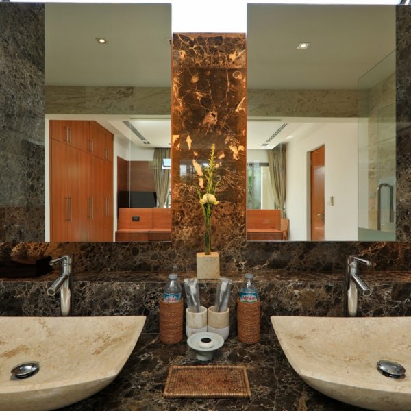 Property image - gallery 13