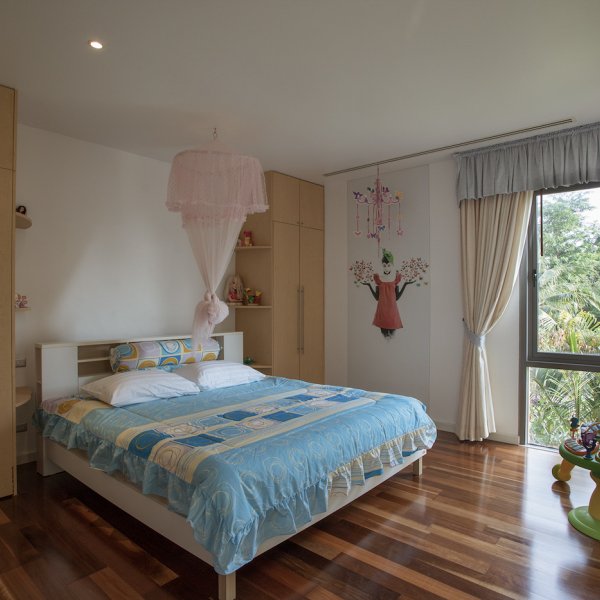 Property image - gallery 11