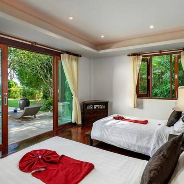 Property image - gallery 9