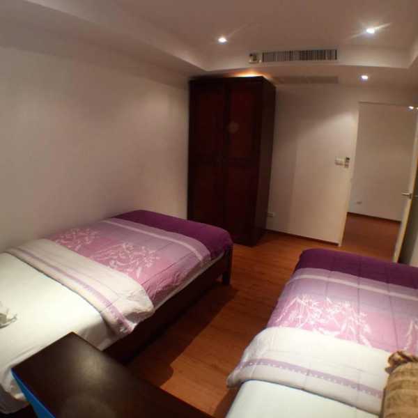 Property image - gallery 9