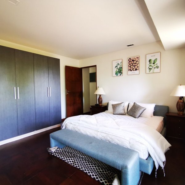 Property image - gallery 9