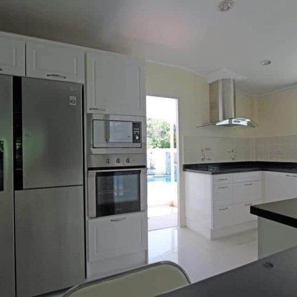 Property image - gallery 11