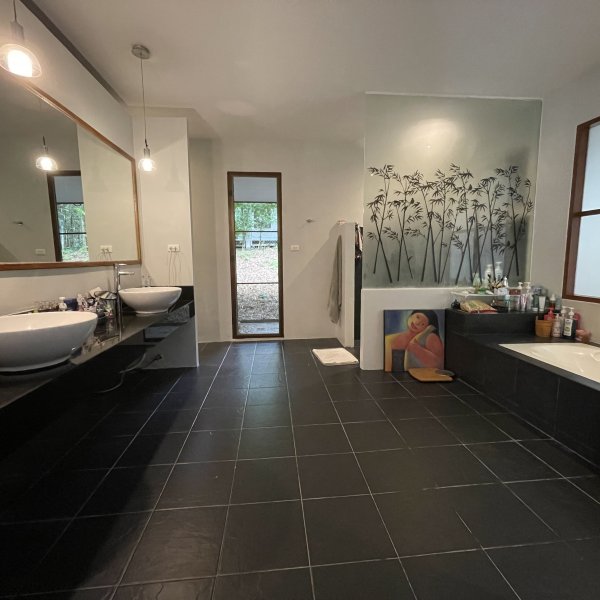 Property image - gallery 7