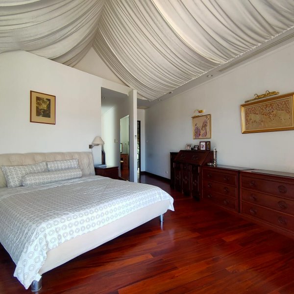 Property image - gallery 8