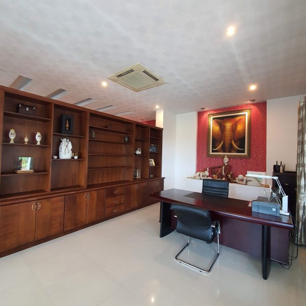 Property image - gallery 12