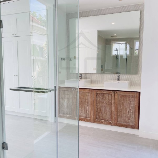 Property image - gallery 23