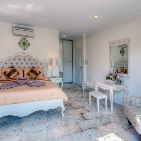 Property image - gallery 26