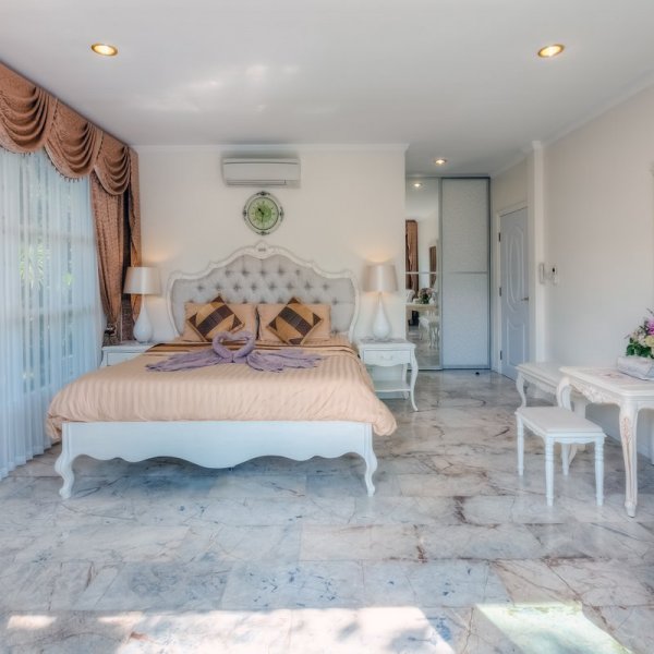 Property image - gallery 25