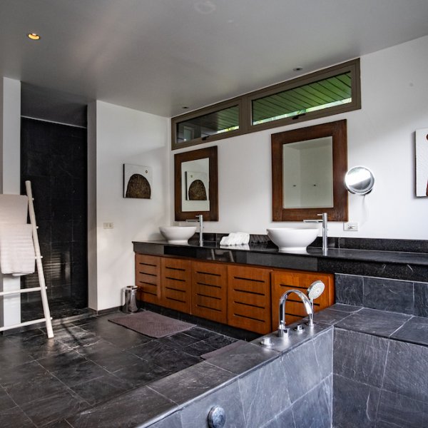 Property image - gallery 73