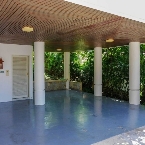 Property image - gallery 11