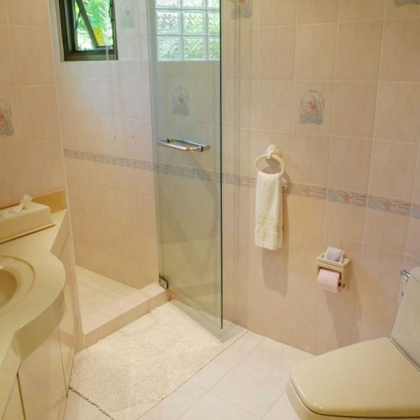 Property image - gallery 29