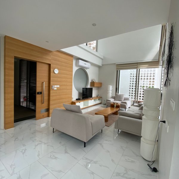 Property image - gallery 13