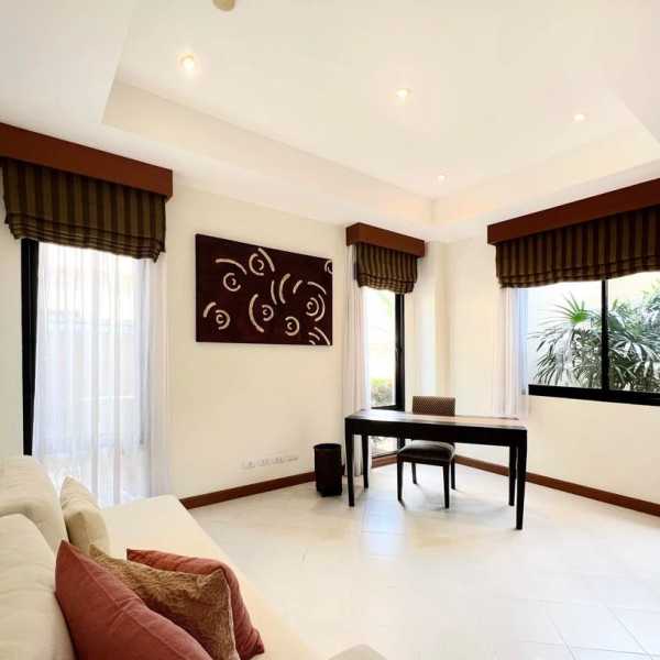 Property image - gallery 8