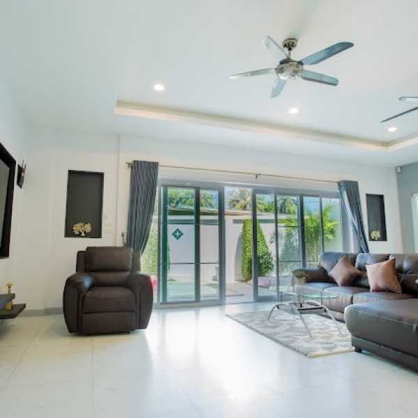 Property image - gallery 11