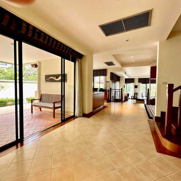 Property image - gallery 8