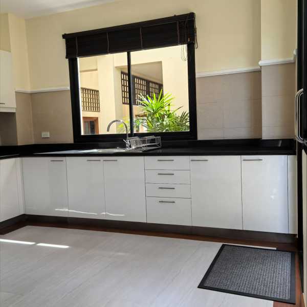 Property image - gallery 13