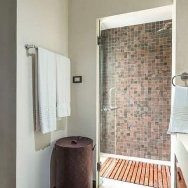 Property image - gallery 16