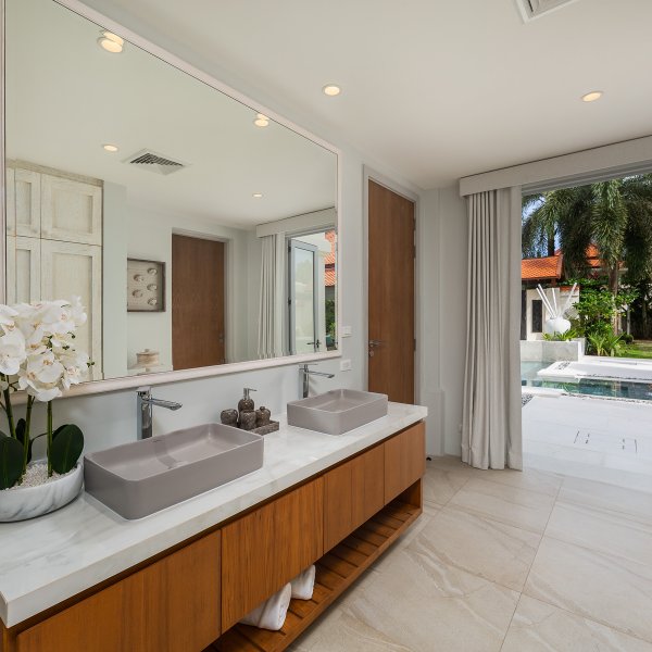 Property image - gallery 29