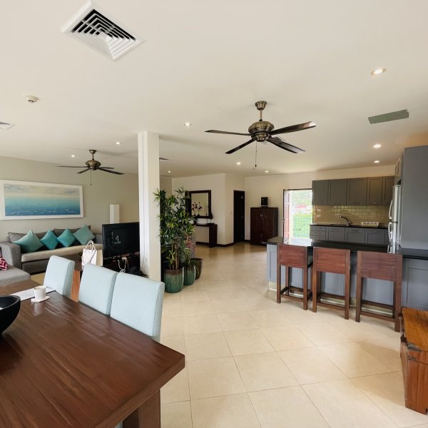 Property image - gallery 11