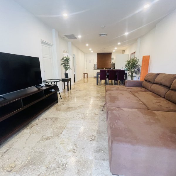 Property image - gallery 6