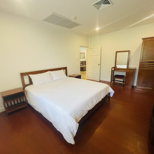 Property image - gallery 14