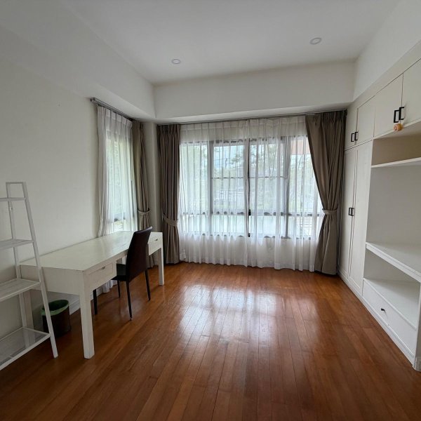 Property image - gallery 15
