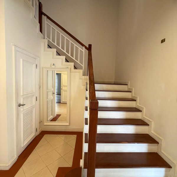 Property image - gallery 8