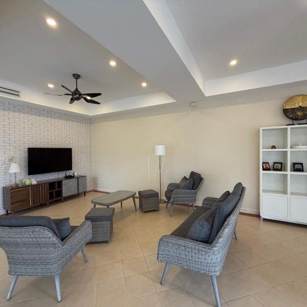 Property image - photo 3